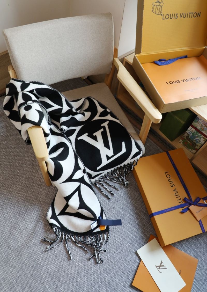 Louis Vuitton Scarf